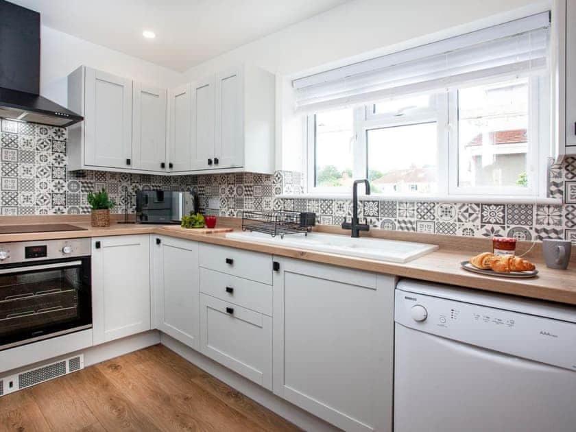Honeybrook - Cosey Detached Home, Modern, Spacious Торки Екстериор снимка